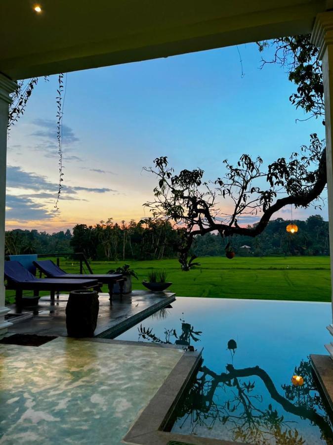 Villa Seven Faces-Luxury Escape,Stunning Views With Private Pool For A Couple Or Family! Galle Exterior photo